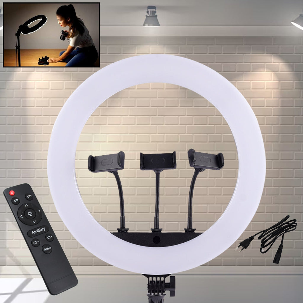 18 Inch LED Ring Light - 3 Colour Modes, 3 Mobile Holders & Remote Control (1 Set)